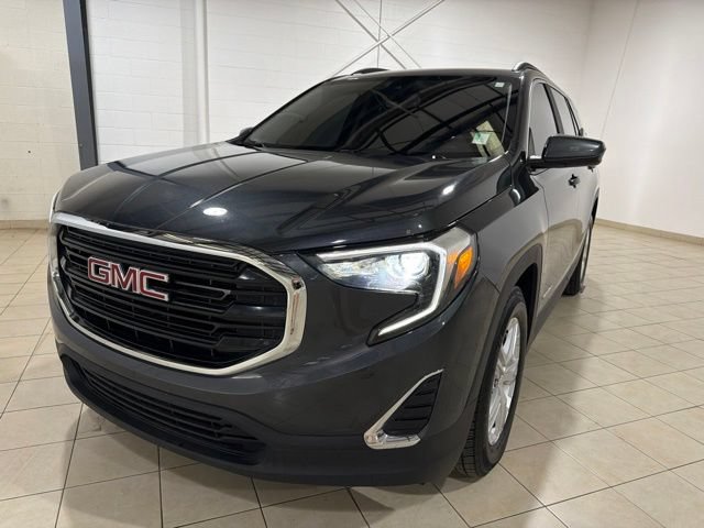 Used 2021 GMC Terrain SLE w/ Driver Convenience Package FWD image 2
