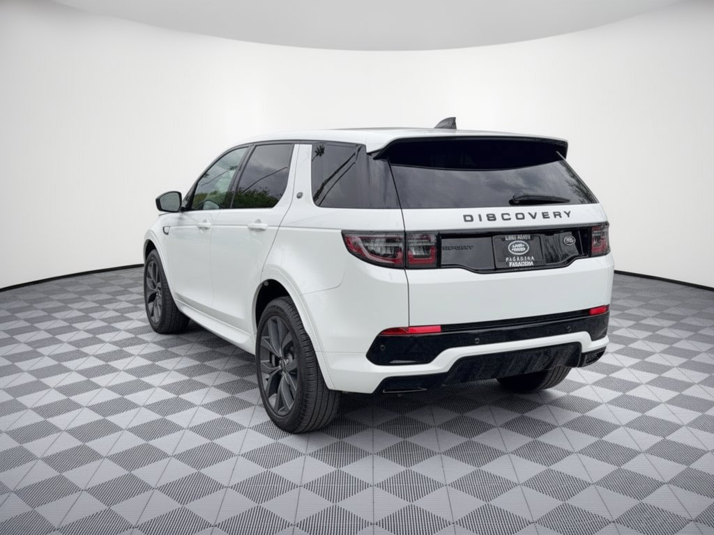 Used 2023 Land Rover Discovery Sport SE R-Dynamic AWD/4WD image 3