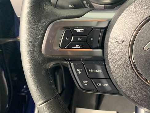 Used 2019 Ford Mustang Convertible w/ Equipment Group 101A RWD image 18