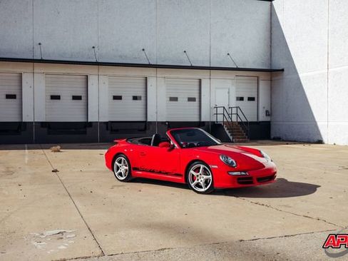 Used 2005 Porsche 911 Carrera S image 19