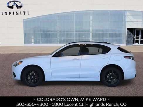 Used 2021 Alfa Romeo Stelvio Ti Sport AWD/4WD image 2