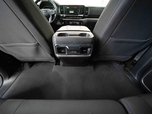 Used 2023 GMC Sierra 1500 Elevation w/ Preferred Package image 21