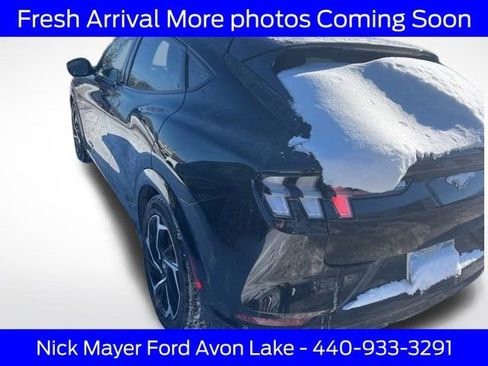 Used 2021 Ford Mustang Mach-E Premium image 4