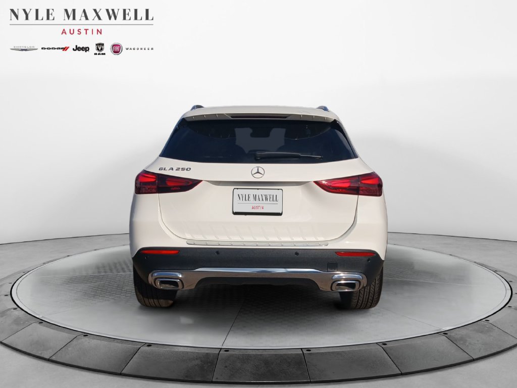 Used 2025 Mercedes-Benz GLA 250 image 15