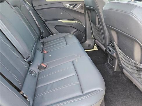 Certified 2023 Audi Q4 e-tron Premium Plus w/ Premium Plus RWD image 20