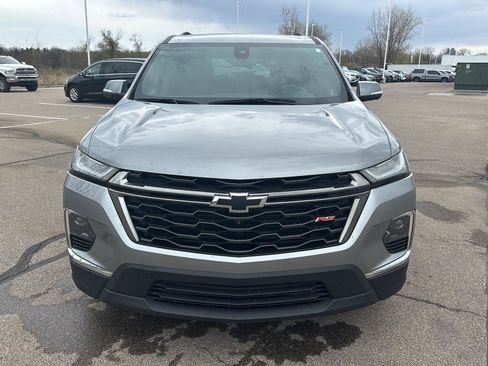 Used 2023 Chevrolet Traverse RS image 10