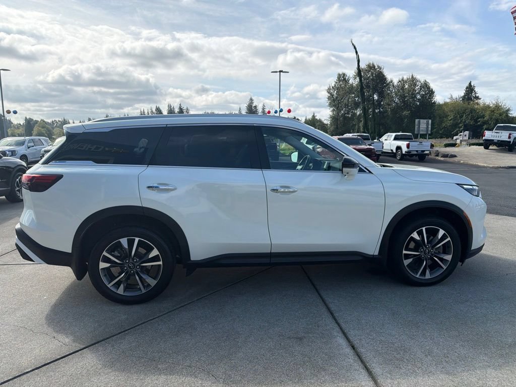 Used 2025 INFINITI QX60 Luxe AWD/4WD image 6