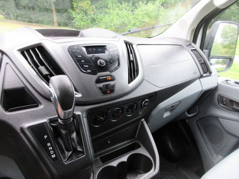 Used 2018 Ford Transit 350 148 Medium Roof RWD image 31