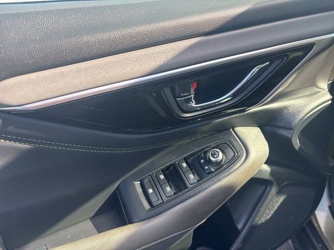 Certified 2025 Subaru Outback Onyx Edition image 20