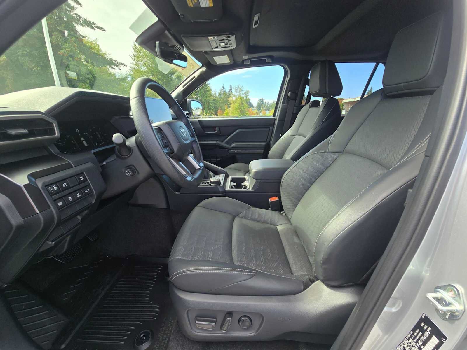 Certified 2025 Toyota 4Runner TRD Off-Road Premium AWD/4WD image 21