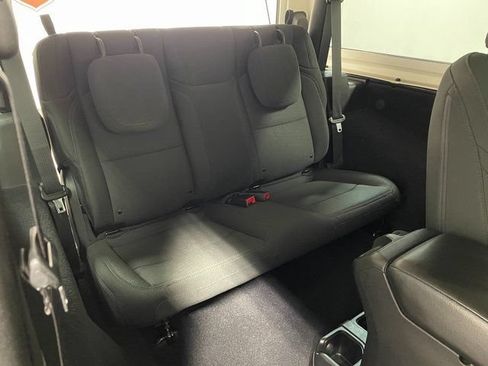Used 2019 Jeep Wrangler Sport AWD/4WD image 21