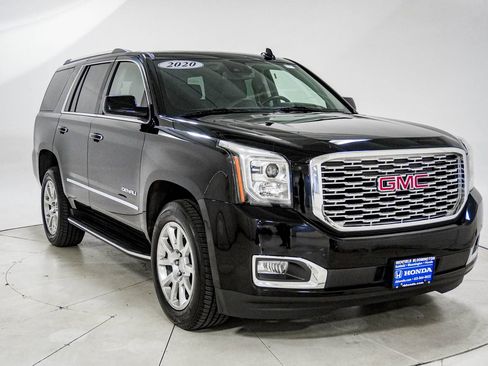 Used 2020 GMC Yukon Denali AWD/4WD image 13