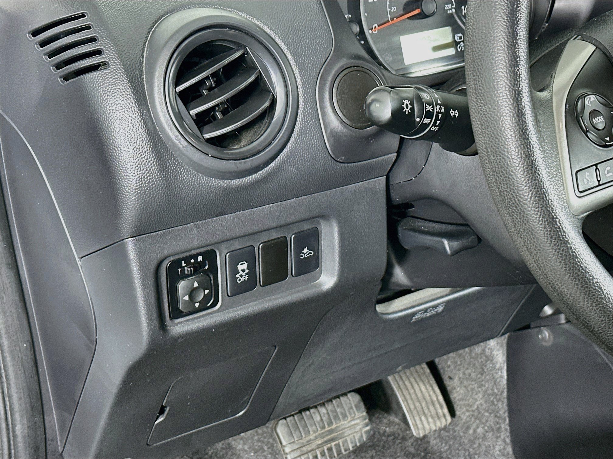 Used 2024 Mitsubishi Mirage ES FWD image 16
