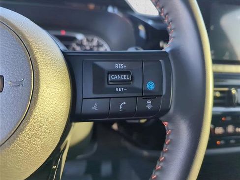 Used 2024 Nissan Pathfinder Rock Creek image 17