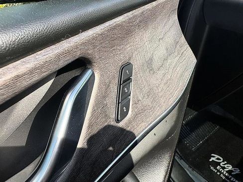 Used 2024 Jeep Grand Cherokee Overland w/ Trailer Tow Package image 21