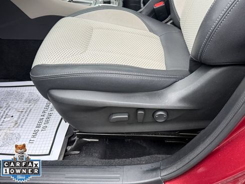Used 2023 Subaru Forester Premium AWD/4WD image 16