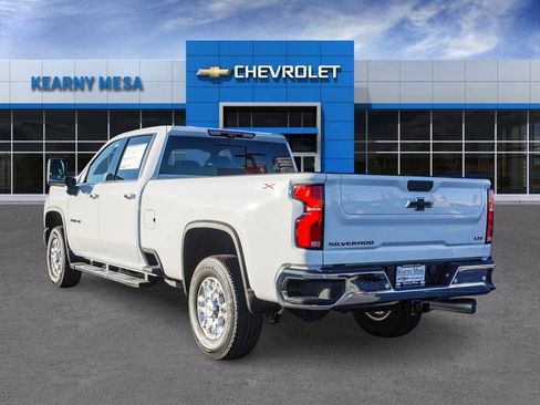 New 2026 Chevrolet Silverado 3500 LTZ w/ LTZ Premium Package image 4