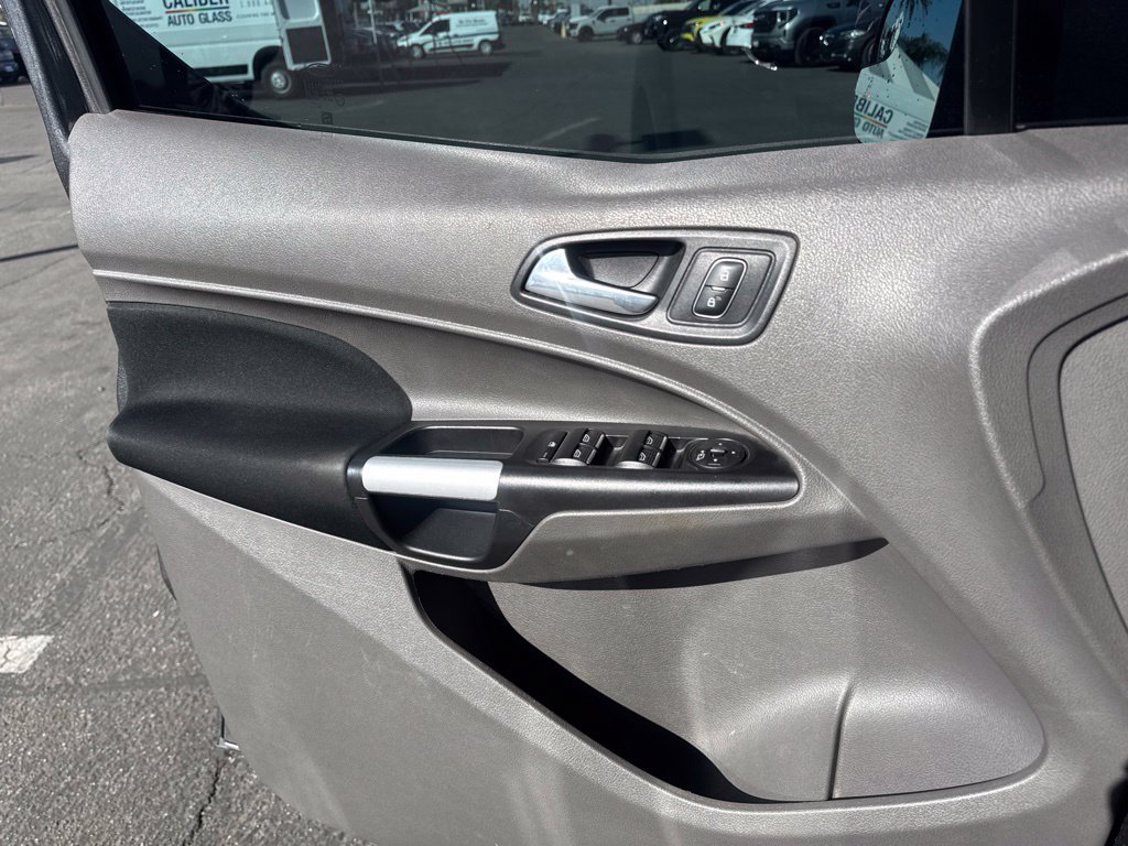 Used 2019 Ford Transit Connect XLT w/ Driver-Assist Package FWD image 24