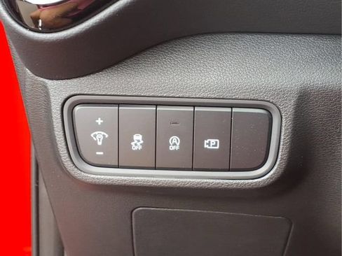 Used 2025 Kia Soul GT-Line w/ GT-Line Technology Package FWD image 15