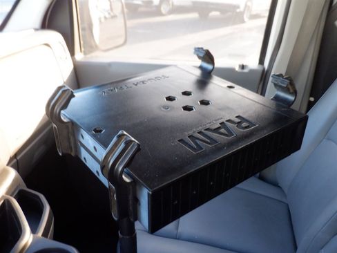 Used 2014 Ford E-250 and Econoline 250 w/ Commercial Cargo Van Package image 13