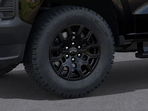 New 2026 Chevrolet Colorado W/T w/ WT Custom Package AWD/4WD image 9