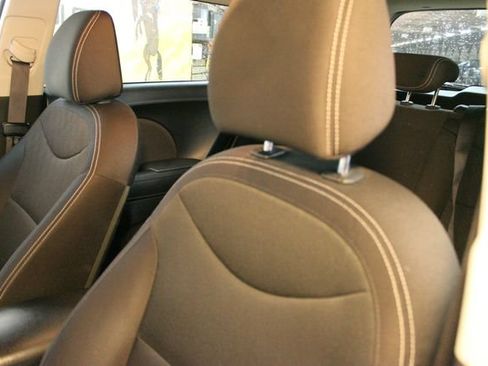 Used 2017 Kia Soul FWD image 17
