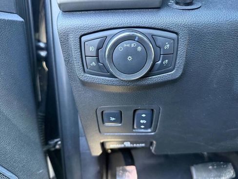 Used 2017 Ford F350 Platinum w/ Platinum Ultimate Package AWD/4WD image 34