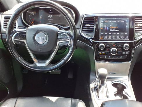 Used 2019 Jeep Grand Cherokee Limited AWD/4WD image 13