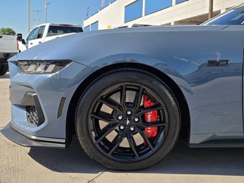 Used 2024 Ford Mustang GT Premium image 9