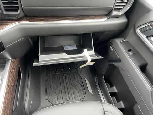 New 2026 GMC Sierra 1500 Elevation w/ Elevation Premium Package image 36