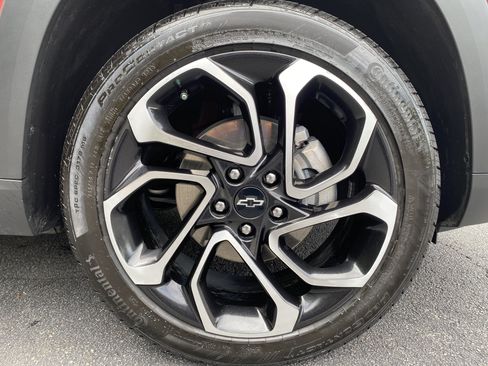 Used 2024 Chevrolet Trax RS w/ Driver Confidence Package FWD image 13