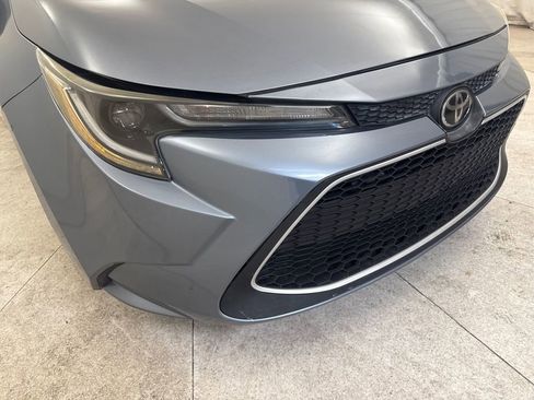 Used 2020 Toyota Corolla LE FWD image 11