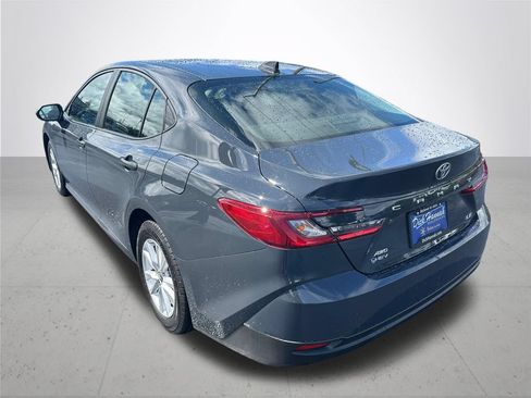 Used 2025 Toyota Camry LE w/ Convenience Package AWD/4WD image 9