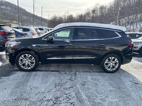 Used 2020 Buick Enclave Avenir w/ Avenir Technology Package image 2