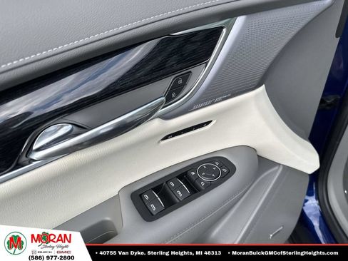 Certified 2024 Cadillac XT6 Premium Luxury w/ LPO, Floor Liner Package AWD/4WD image 17