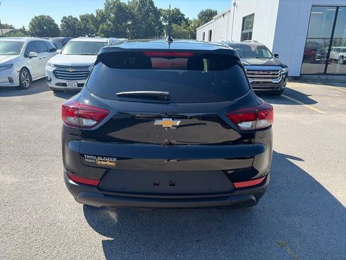 New 2026 Chevrolet TrailBlazer LS w/ LS Convenience Package AWD/4WD image 6
