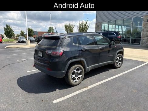 Used 2022 Jeep Compass Trailhawk w/ Trailhawk Elite Group AWD/4WD image 3