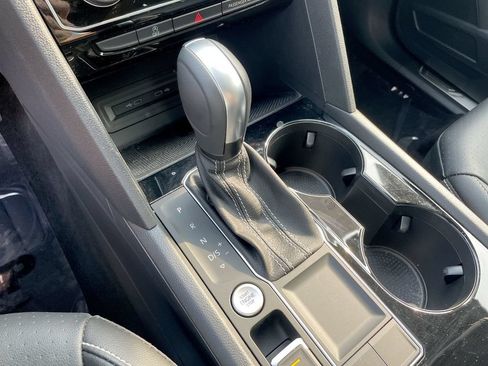 Used 2022 Volkswagen Atlas SE w/ Panoramic Sunroof Package FWD image 23