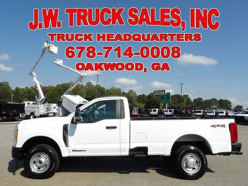 Used 2025 Ford F250 XL w/ XL Driver Assist Package image 2