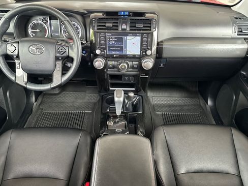 Used 2023 Toyota 4Runner TRD Off-Road Premium w/ Moonroof Package AWD/4WD image 3