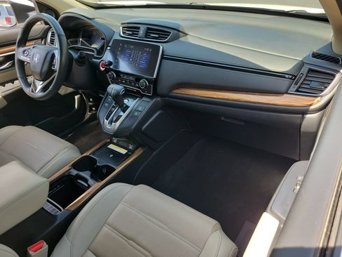 Used 2020 Honda CR-V Touring image 12
