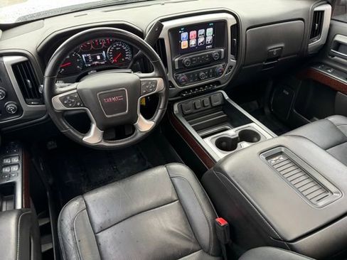 Used 2018 GMC Sierra 1500 SLT image 9