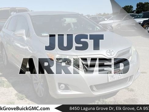 Used 2014 Toyota Venza LE FWD image 1