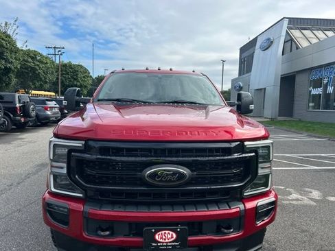 Used 2022 Ford F250 Lariat w/ Black Appearance Package AWD/4WD image 2