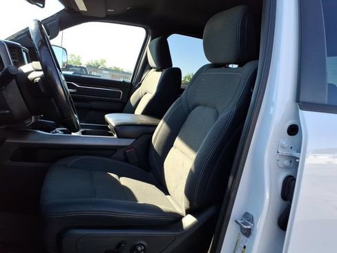 Used 2019 RAM 1500 Big Horn AWD/4WD image 12