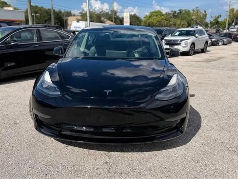 Used 2023 Tesla Model 3 Standard Range RWD image 1