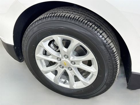 Used 2019 Chevrolet Equinox LT AWD/4WD image 31