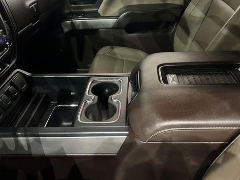 Used 2016 Chevrolet Silverado 1500 LTZ Z71 image 25