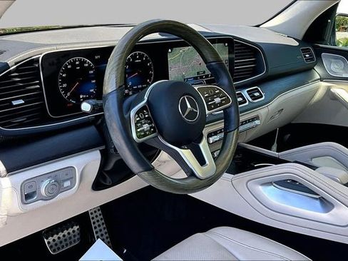 Certified 2023 Mercedes-Benz GLS 450 4MATIC image 20