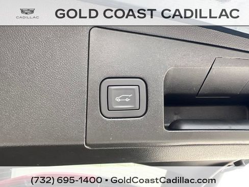 Certified 2025 Cadillac XT5 Premium Luxury w/ LPO, Floor Liner Package AWD/4WD image 13